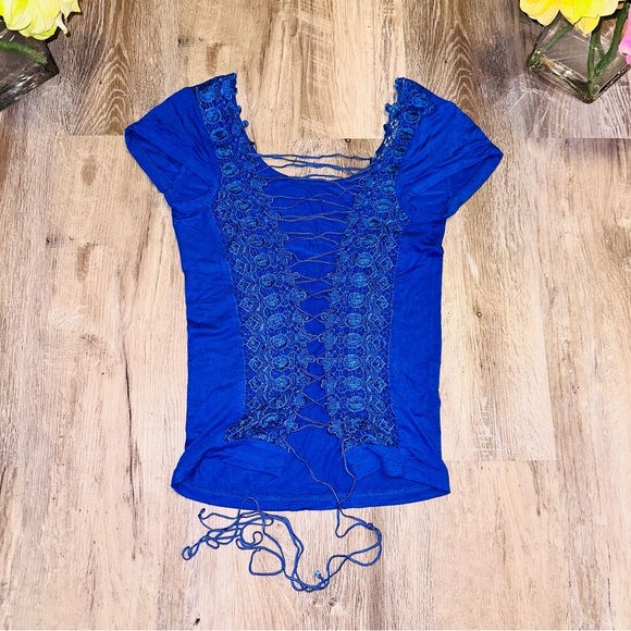 Lace up open back top - Picture 3 of 7